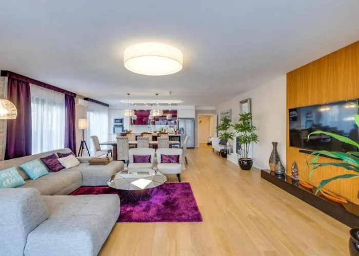 Bella ונטאצ'יצ'י