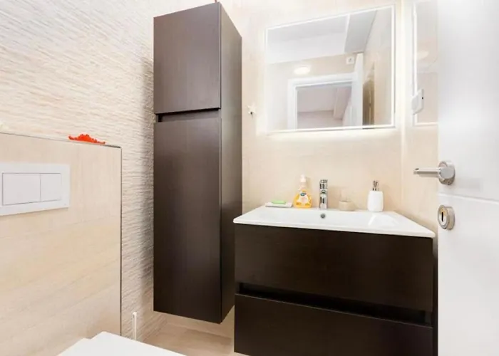 Bella * ונטאצ'יצ'י